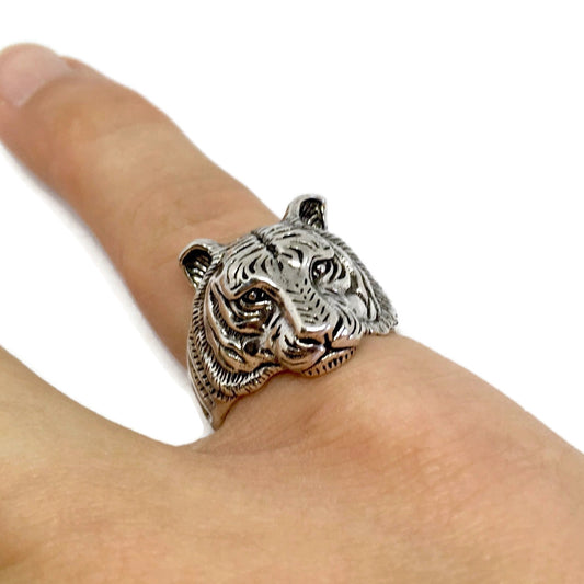 Tibetan Tiger Ernest Ring