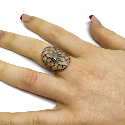 Flower Pattern Adjustable Ring